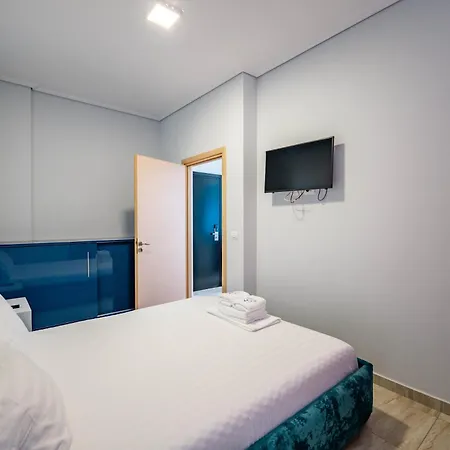 E Bardhe Butique Hotel Sarandë