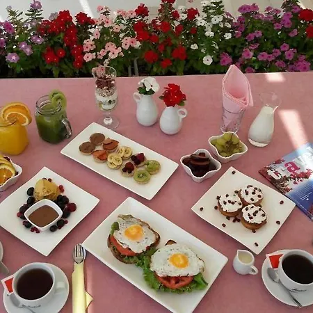 E Bardhe Butique Sarandë