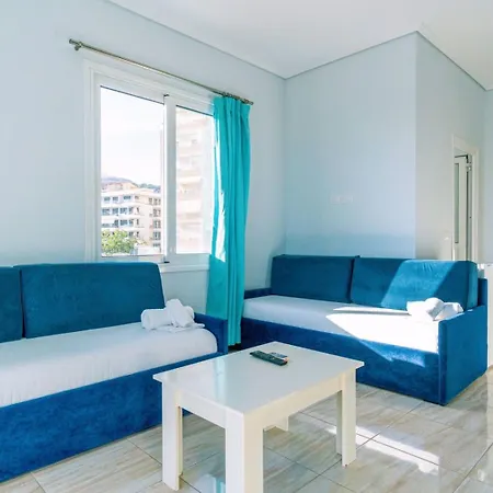 E Bardhe * Sarandë