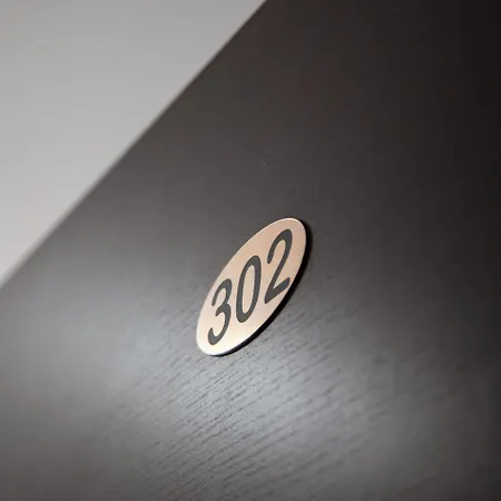 E Bardhe Butique Hotel Sarande