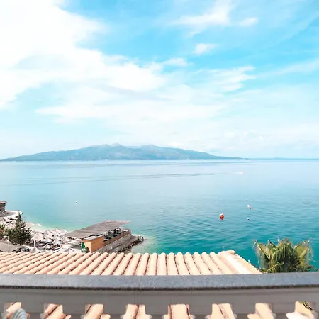 Hotel E Bardhe Butique Sarande